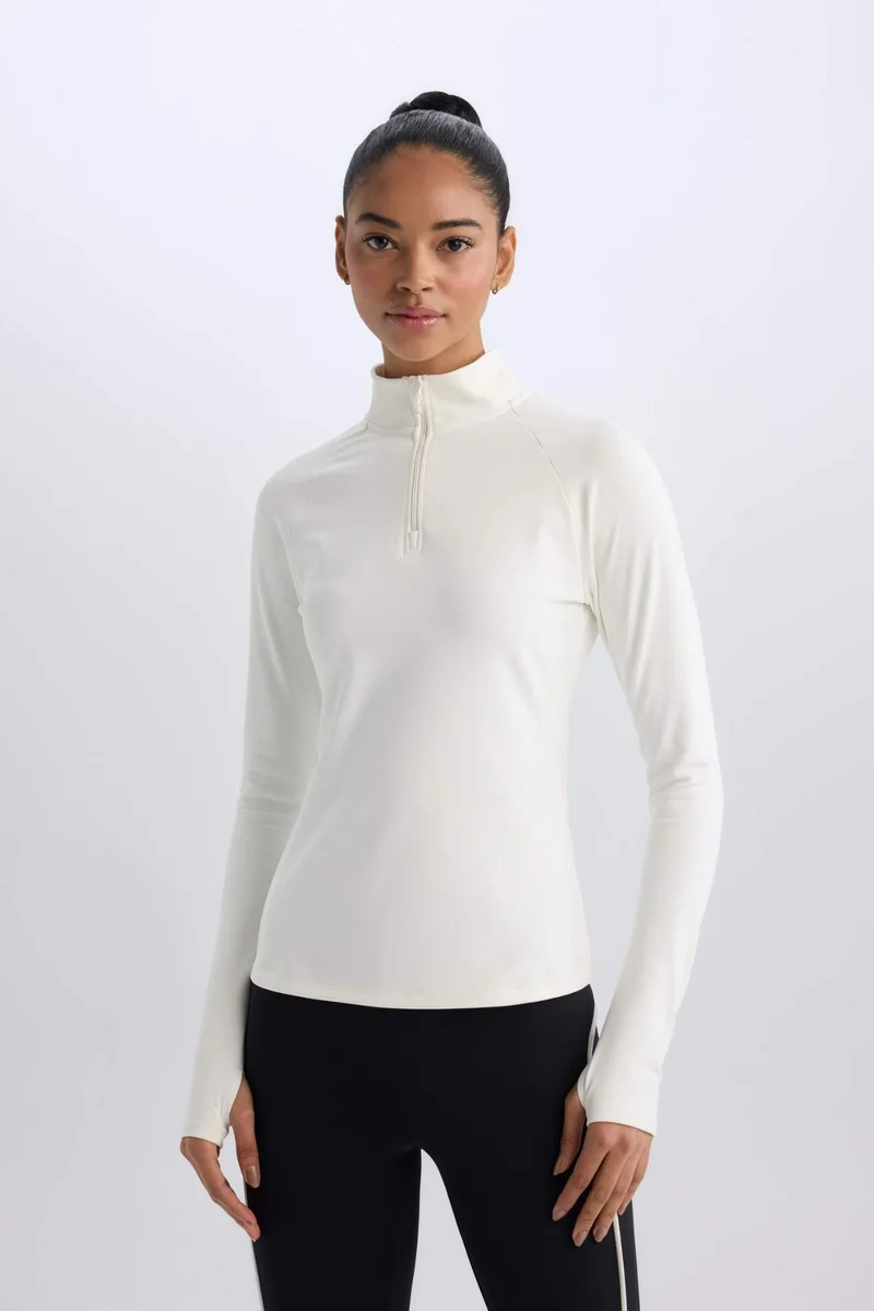 ديفاكتو DeFactoFit Standard Fit Stand-up Collar Sports T-Shirt