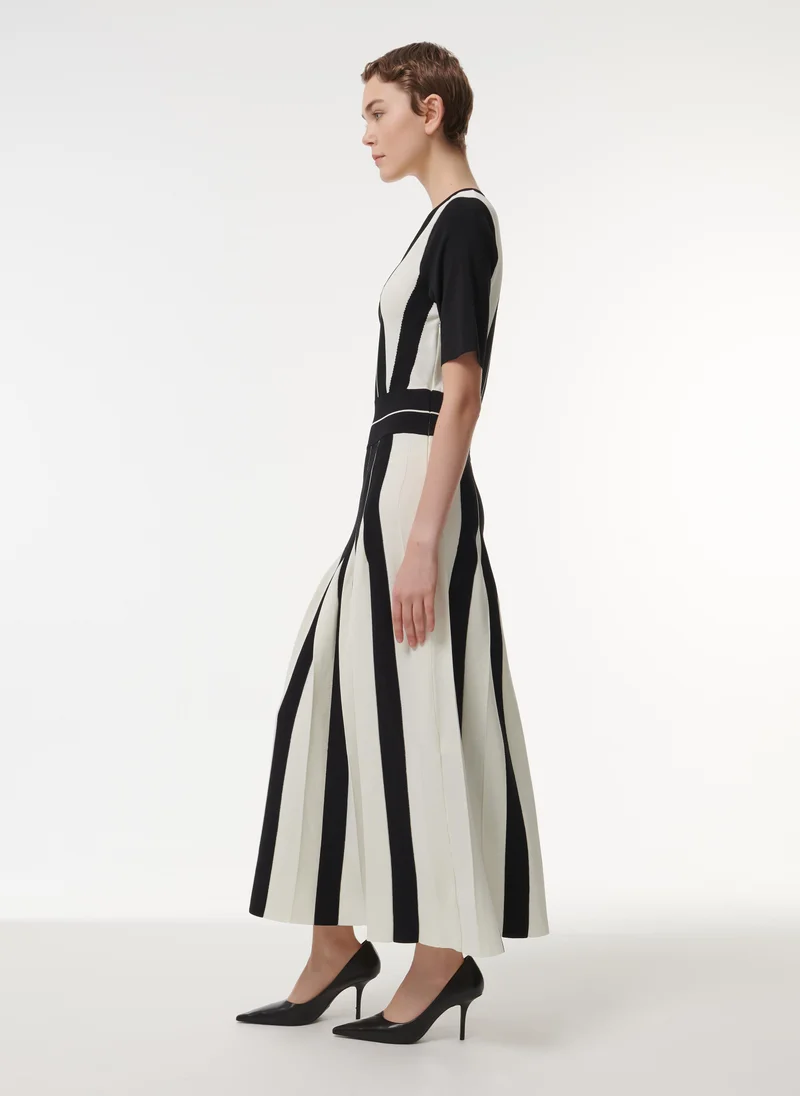leem Monochrome Pleated Dress