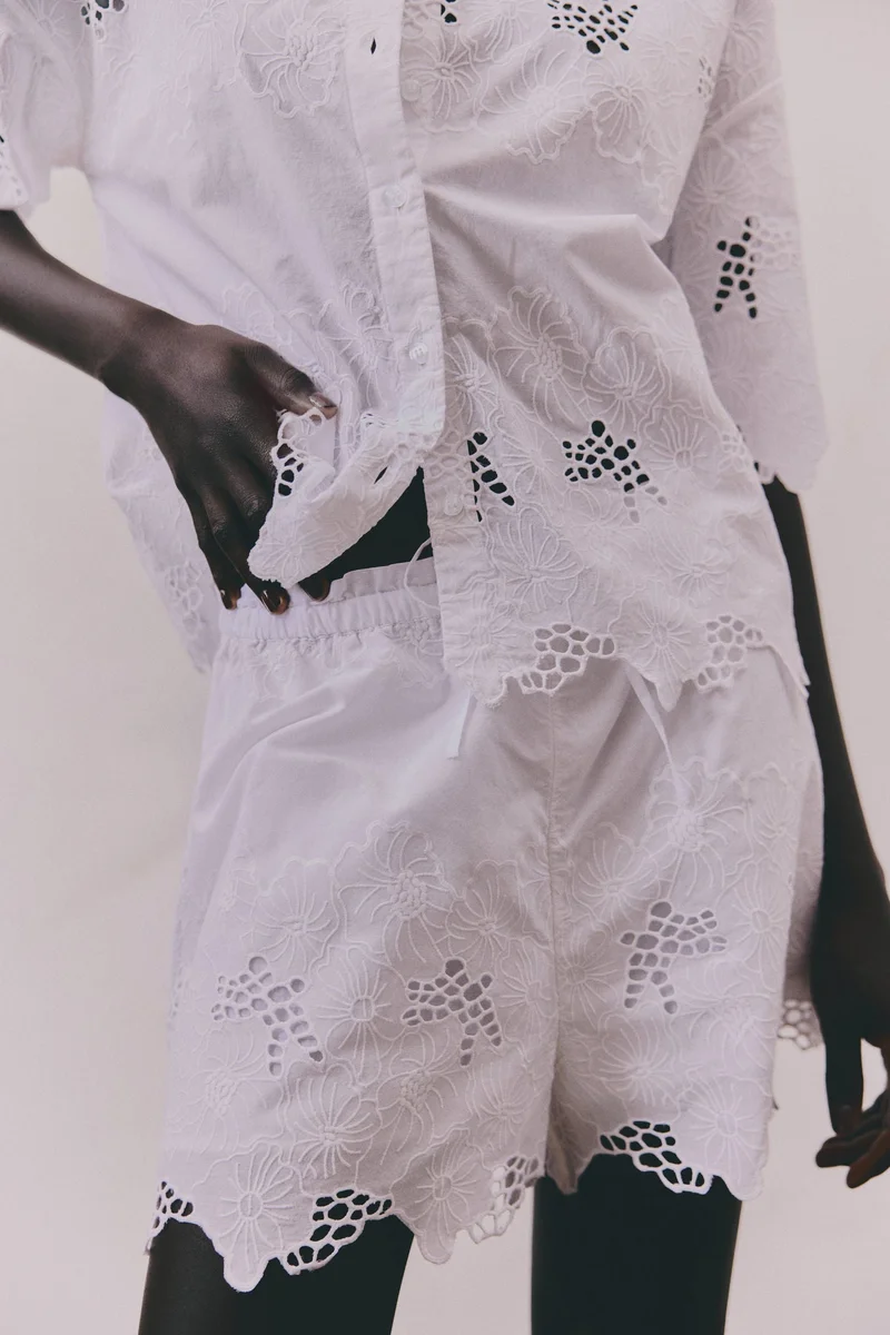 H&M Broderie anglaise shorts