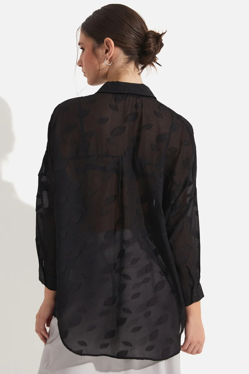جون Women's Exclusive Oversize/loose Cut Self-Patterned Shirt