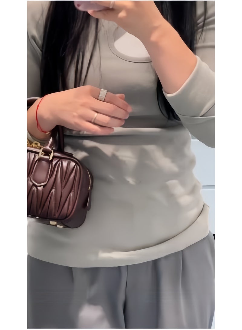 حقيبة MiuMiu النسائية أركادي الصغيرة من الجلد بحمالة علوية وحمالة كروس بودي لون قهوة ... - Image 3
