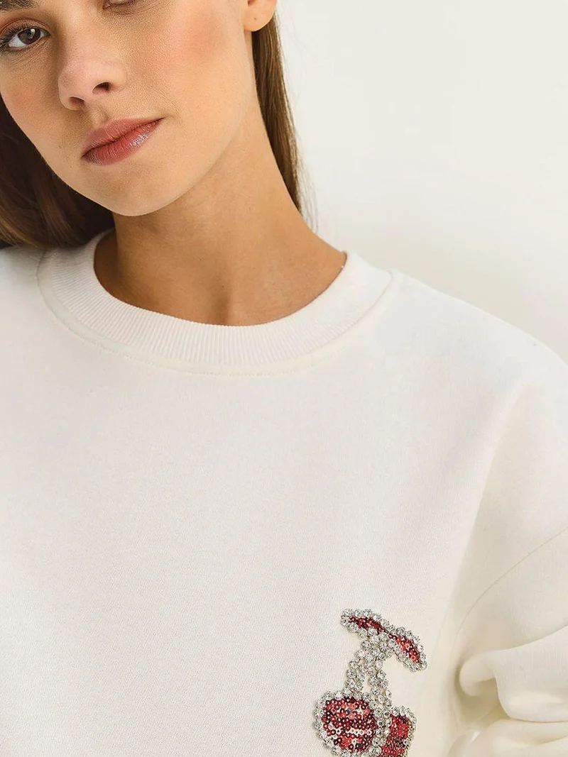 Bianco Lucci White LUCCI Embroidered Crew Neck Sweatshirt for Women | Best Price UAE