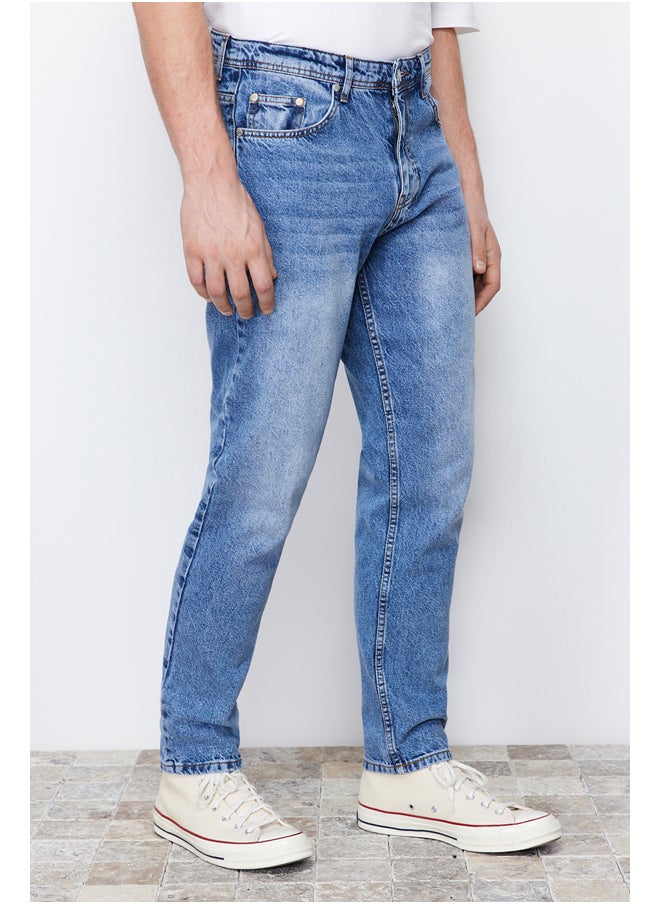 trendyol - بنطال جينز مريح باللون الأزرق TMNAW21JE0286 - Image 1