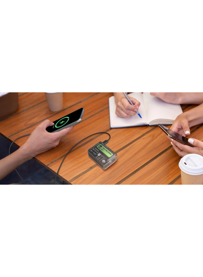 LEVELO SyncVolt 10000mAh Chatting Power Bank with 30W Power Delivery / SMS Communication up to 30m / Dot Matrix Display / Built-in Beeper Sound / Simultaneous Charging - Translucent - Image 4