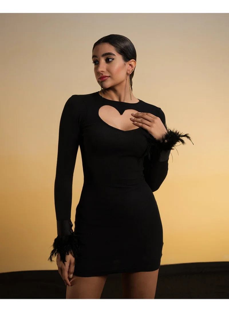 Ohsofly  Women’s Chic Mini Dress Designed with a Sleek Fit and Sophisticated Appeal, Featuring a High-Quality Finish and Modern Style, Perfect for Casual Wear, Social Events, and Effortless Fashion Styling for Women | Best Price UAE