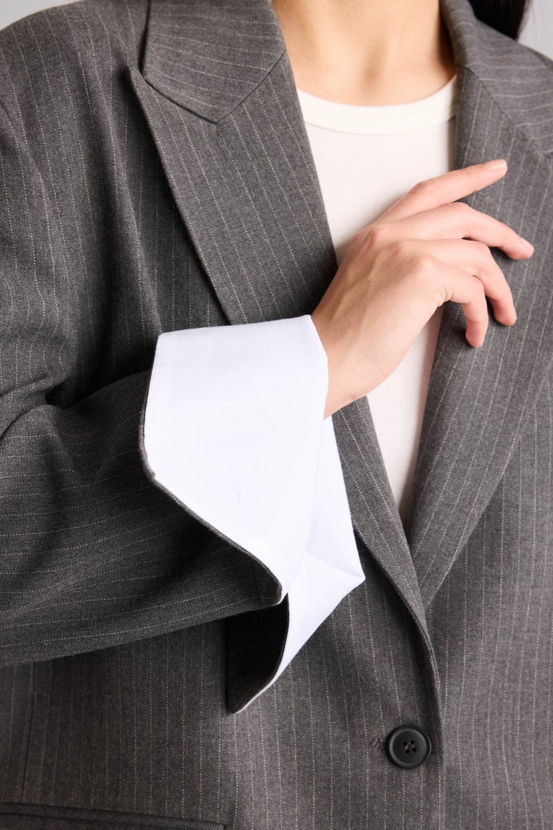 ديفاكتو بليزر مخطط اوفر سايز بياقة جاكيت - Image 5