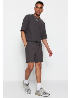 trendyol Basic Smoked Regular/Normal Fit Medium Length Laced Textured Wrinkle-Free Ottoman Shorts TMNSS23SR00039  - Image 3