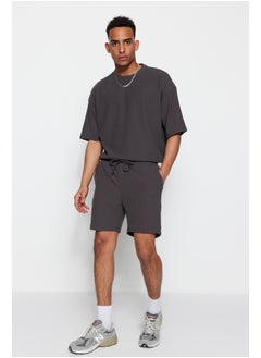 trendyol Basic Smoked Regular/Normal Fit Medium Length Laced Textured Wrinkle-Free Ottoman Shorts TMNSS23SR00039  - Image 4