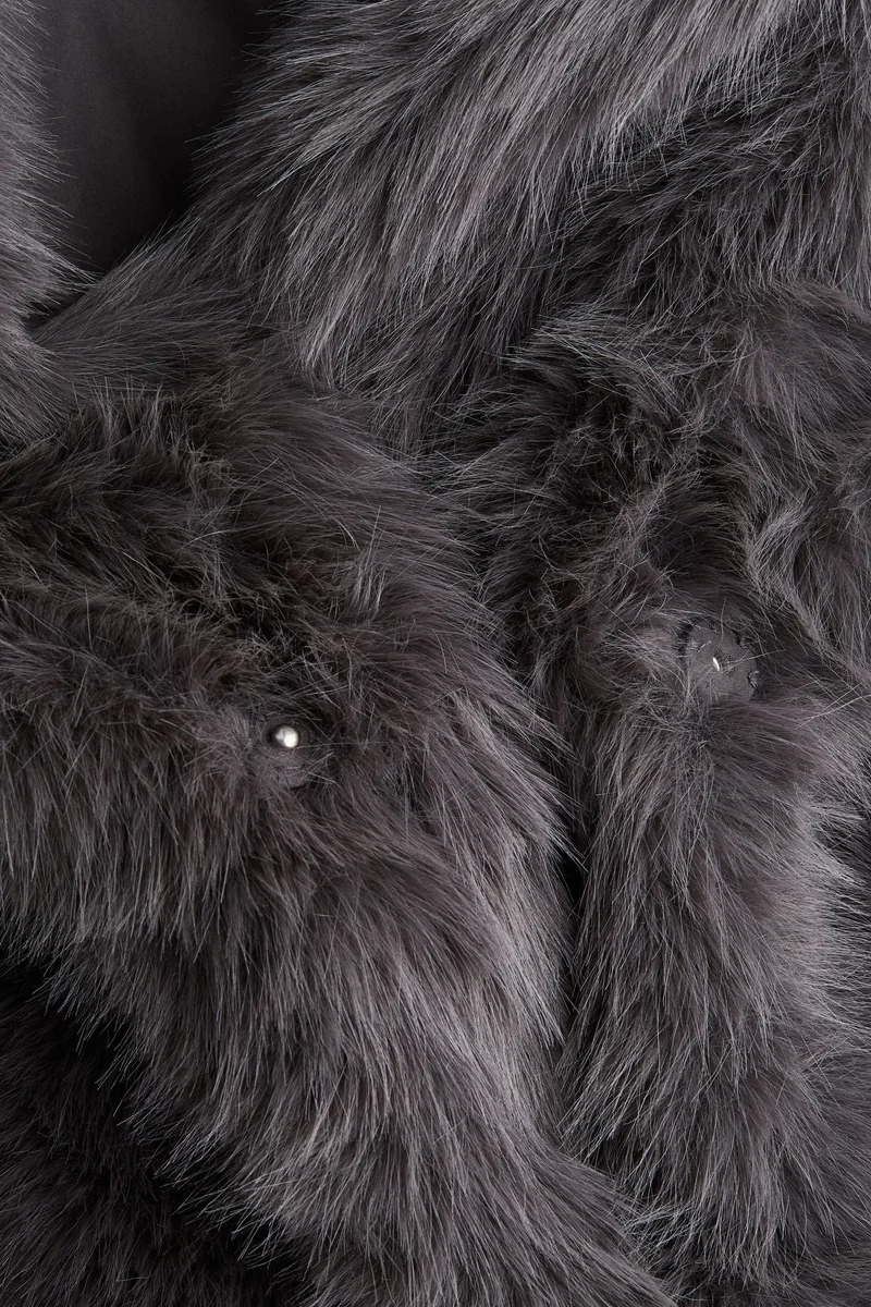 H&M Fluffy coat