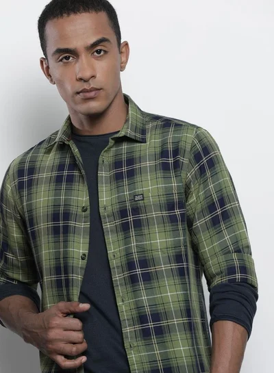 The Indian Garage Co Men Slim Fit Checkered Full Sleeves Spread Collar Casual Shirt