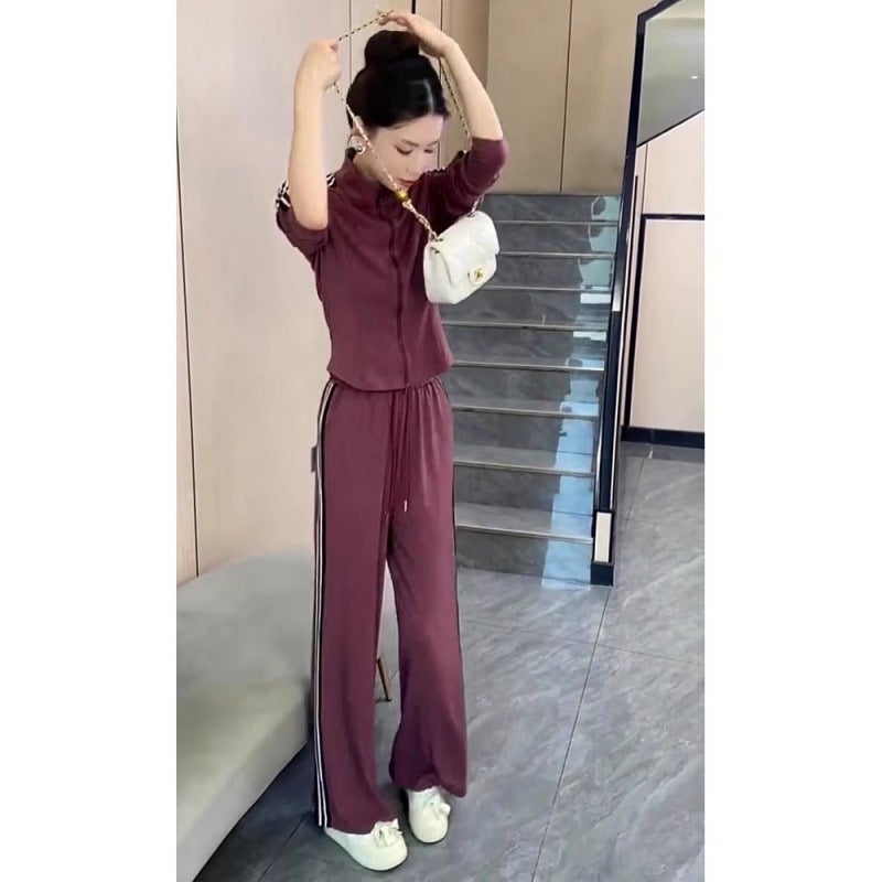 طقم كاجوال نسائي أحمر خمري بلوزة وبنطال - Image 2