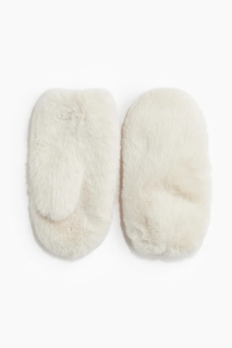 H&M Fluffy mittens