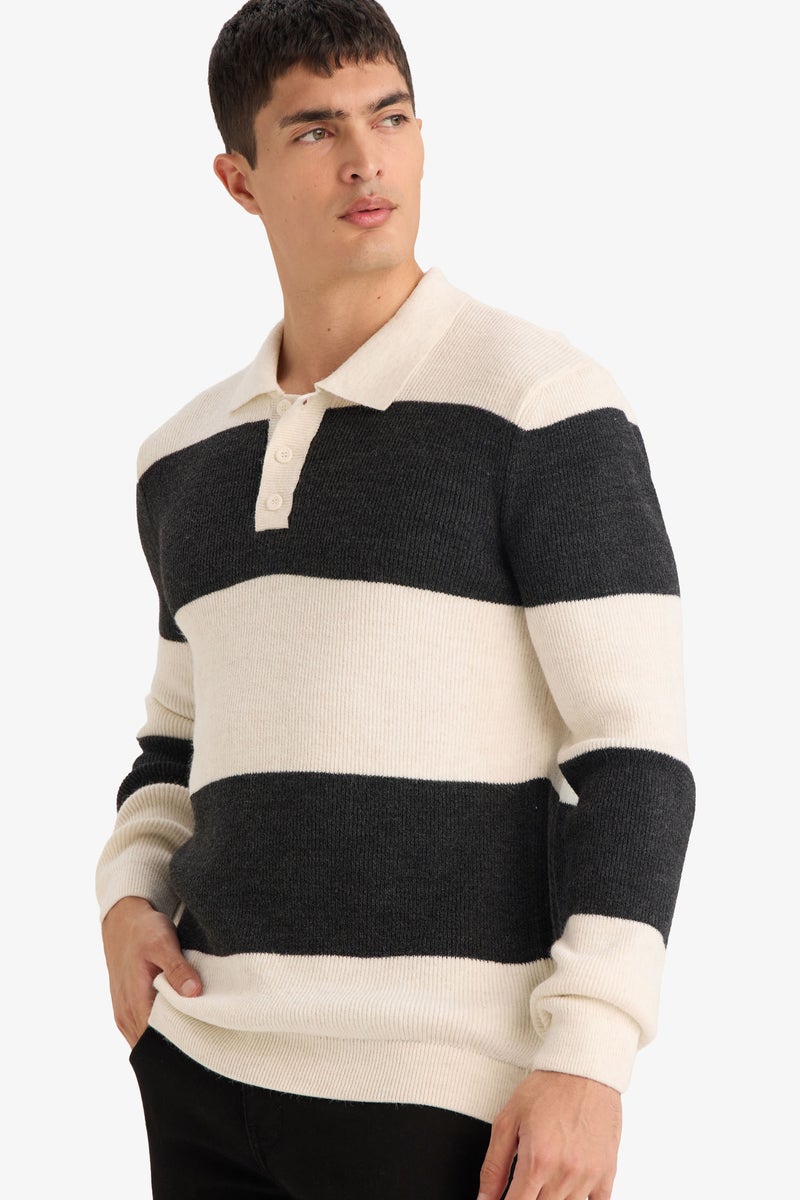 ديفاكتو كنزة بولو رجالية بأكمام طويلة وقصة عادية. - Image 1