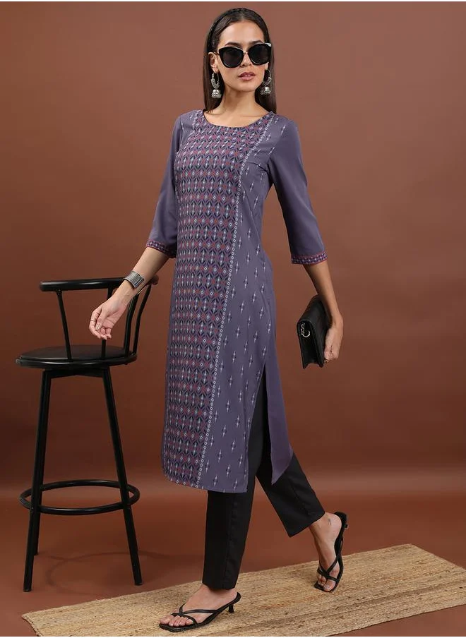 فيشود Purple Geometric Printed Round Neck Thread Work Straight Kurta by Styli