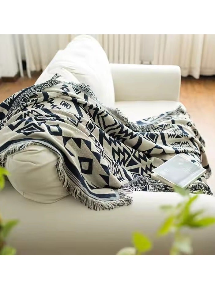 إسكدنيا بطانية بوهيمية - بطانيات زخرفية باللونين الأسود والأبيض مع شرابات، ديكور مزرعة لجميع الفصول، بطانية بوهيمية مطبوعة من الفلانيل للكرسي، السرير، الأريكة، مناسبة لغرفة المعيشة/بطانية خارجية، بطانية نزهة، مكتب، شال قيلولة - Image 4