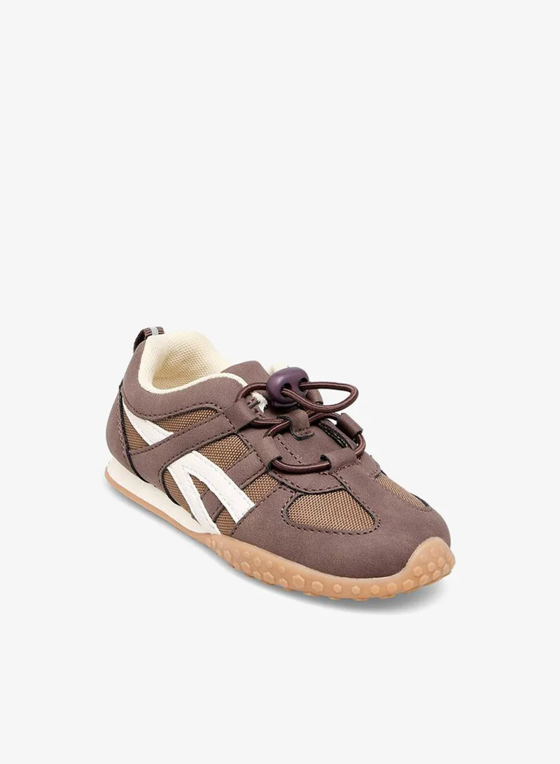 Juniors Boys Panelled Toggle Lace Ankle School Sneakers
