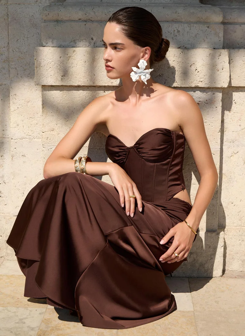 ليتشي كورسيه ساتان