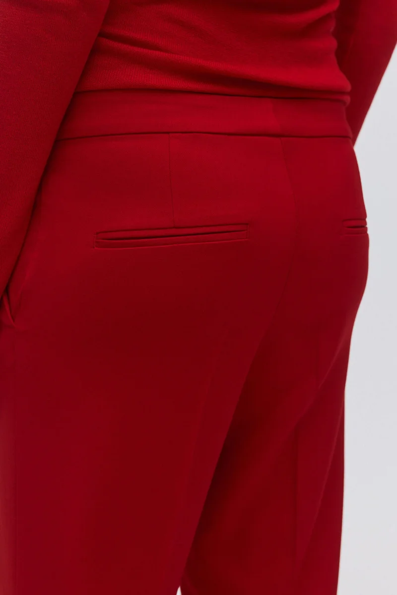 اتش اند ام بنطلون رسمي بحافة واسعة