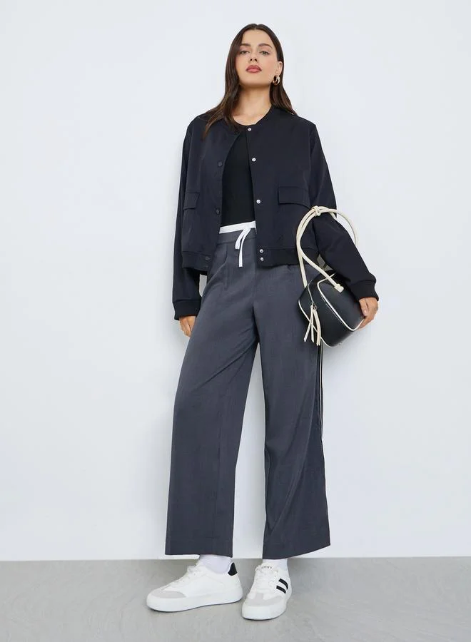 ستايلي جاكيت بومبر سادة بقصة عادية