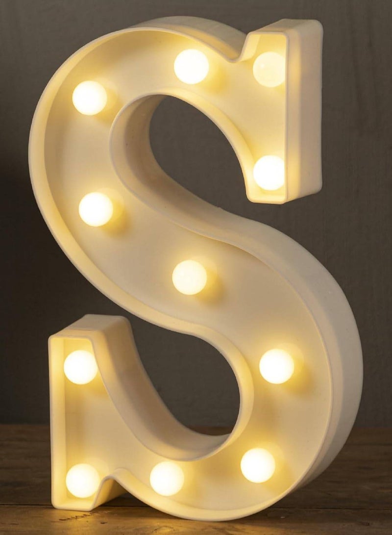 "S" Alphabet LED Marquee Letter Light Up Plastic Letters Standing Hanging Sign, Alphabet Letter For Wedding Birthday Party Home Decoration Battery Operated White 22cm - Image 1