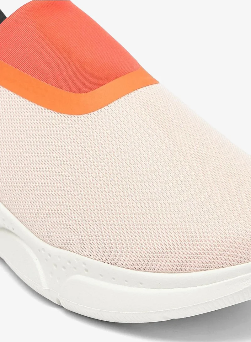 Dash Close Toe Flat Slip Ons