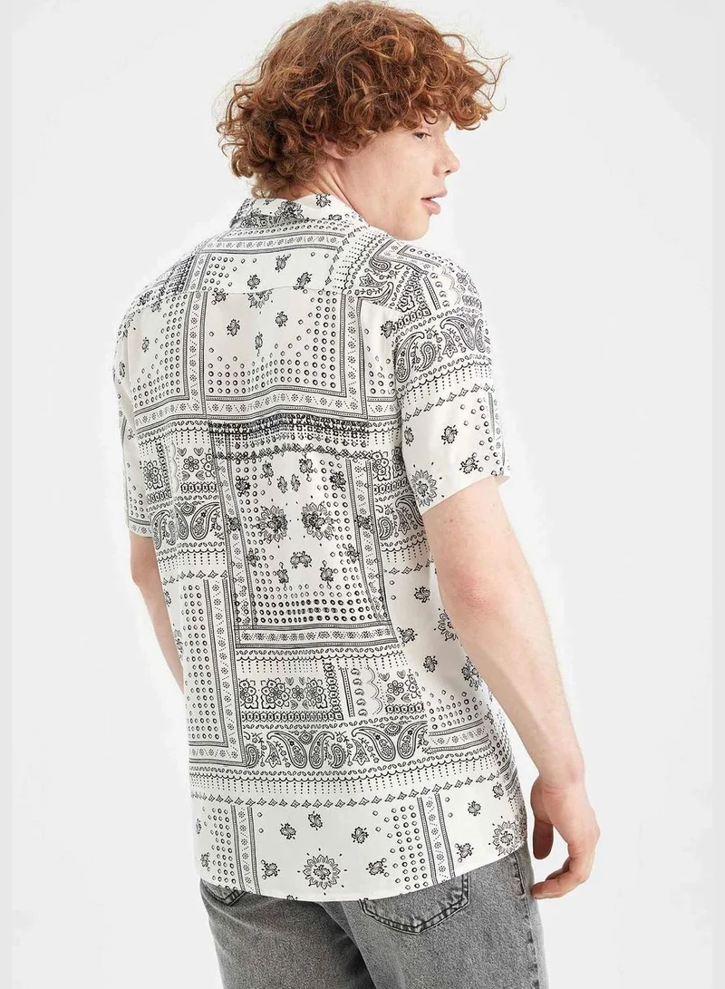 DeFacto Regular Fit Short Sleeve Ethnic Print Viscose Shirt