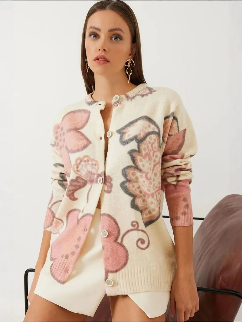LUCCI Textured Flowering Knitwear Cardigan with Buttons