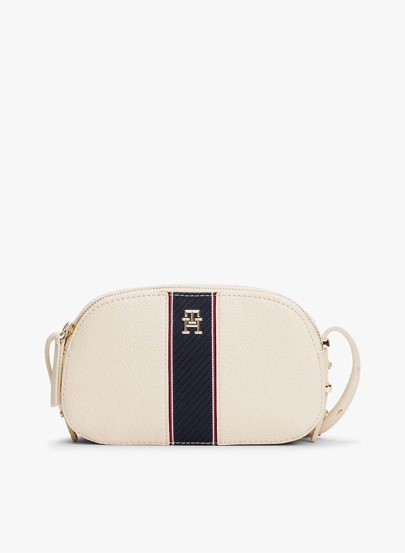Tommy Hilfiger Plus Tommy Hilfiger Textured Camera Bag - Image 1
