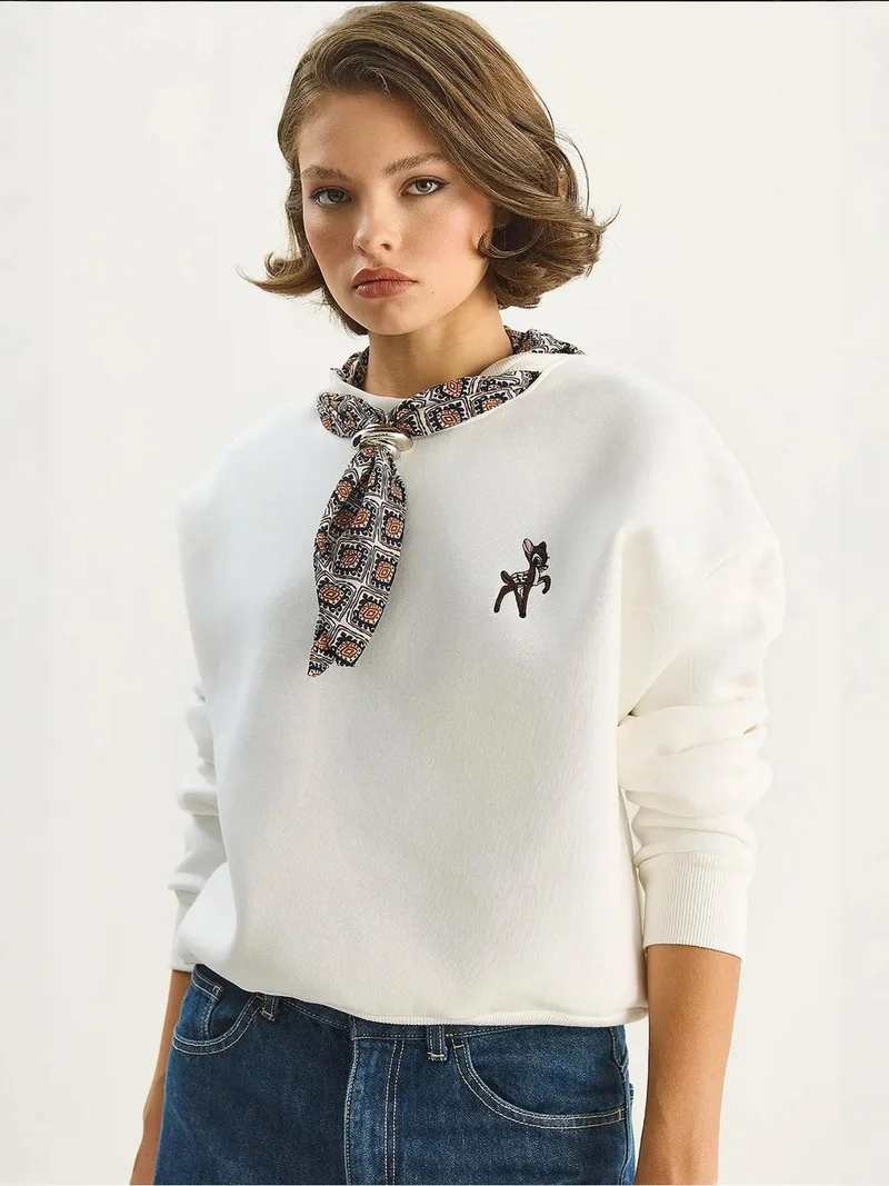 LUCCI Embroidered Crew Neck Sweatshirt