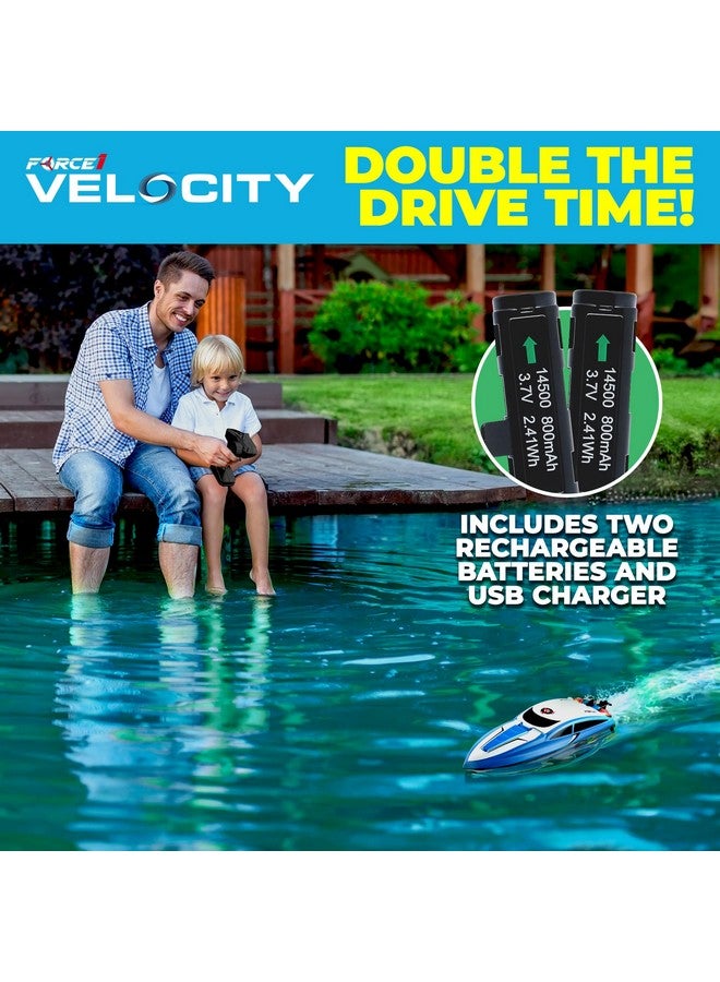 فوريس1 قارب Force1 Velocity Blue سريع التحكم عن بُعد - قارب تحكم عن بُعد للمسابح والبحيرات، قارب سريع للتحكم عن بُعد تحت الماء، قوارب صغيرة للتحكم عن بُعد للبالغين والأطفال، قارب تحكم عن بُعد بتردد 2.4 جيجاهرتز مزود ببطاريتين قابلتين لإعادة الشحن - Image 5
