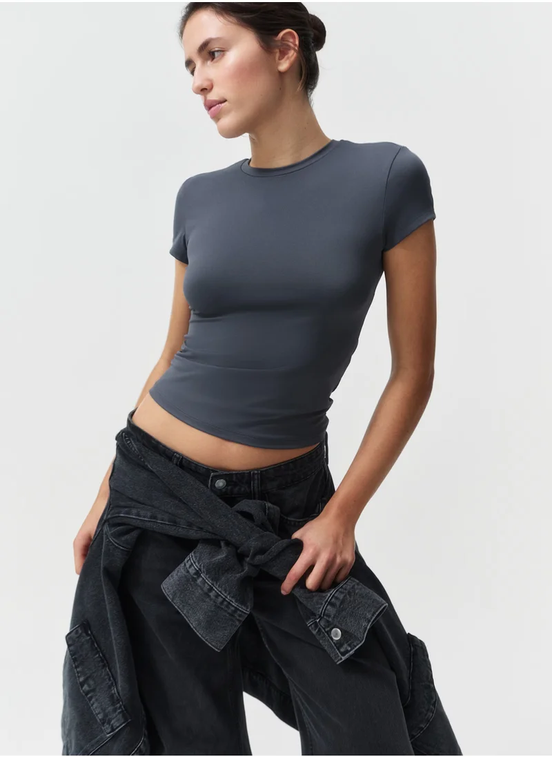 اتش اند ام Fitted Microfibre T-Shirt