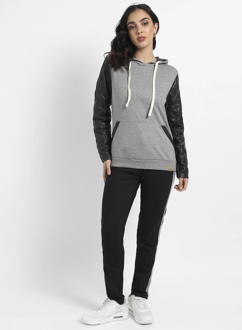 Campus Sutra Women's Grey & Black Pullover Sweatshirt With Quilted Sleeves