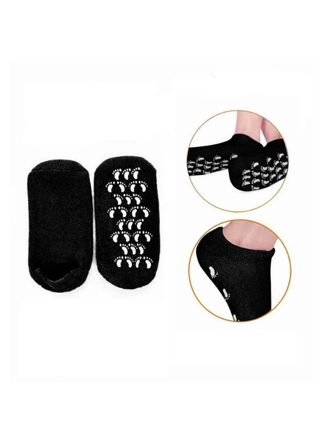 Generic Gel Socks for Men & Women Soft Moisturizing و for Dry Cracked Feet Moisturizing Moisturizing Socks Infused with Essential Oils & Vitamins (Black)(2 Pack)  - Image 1