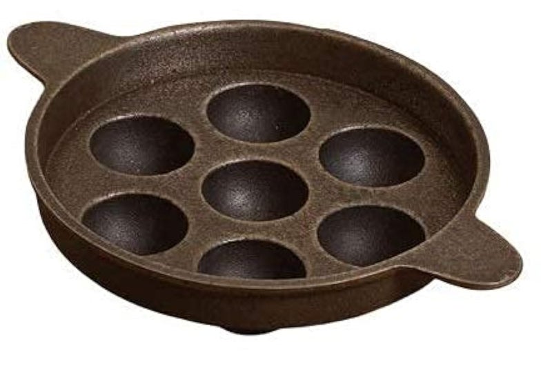 Bharath Agencies 7 Cavity Cast Iron Appam Patra - Paddu Tawa - Paniyarakkal - Kuzhi Paniyaram - Pre-Seasoned with Sesame Oil - Image 4