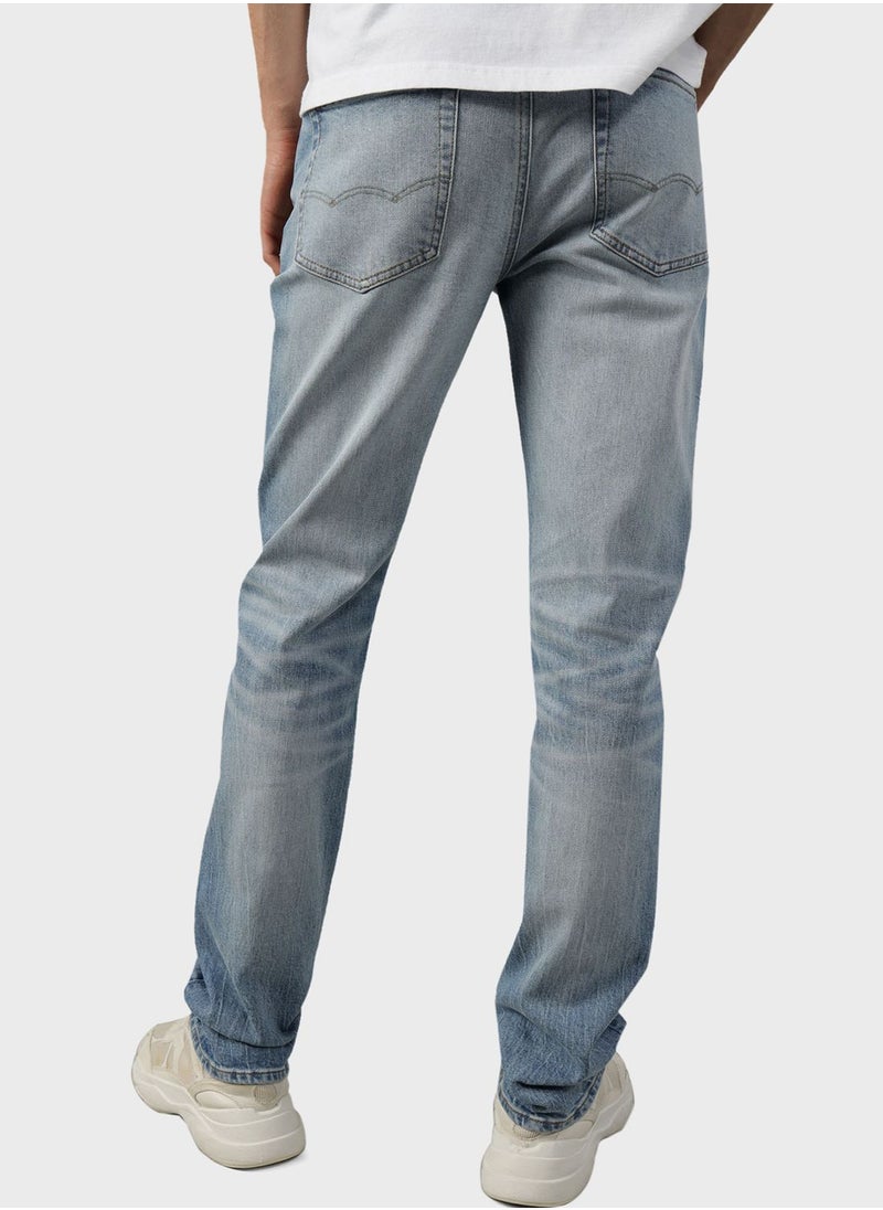 American Eagle - Light Wash Slim Fit Jeans - Image 1