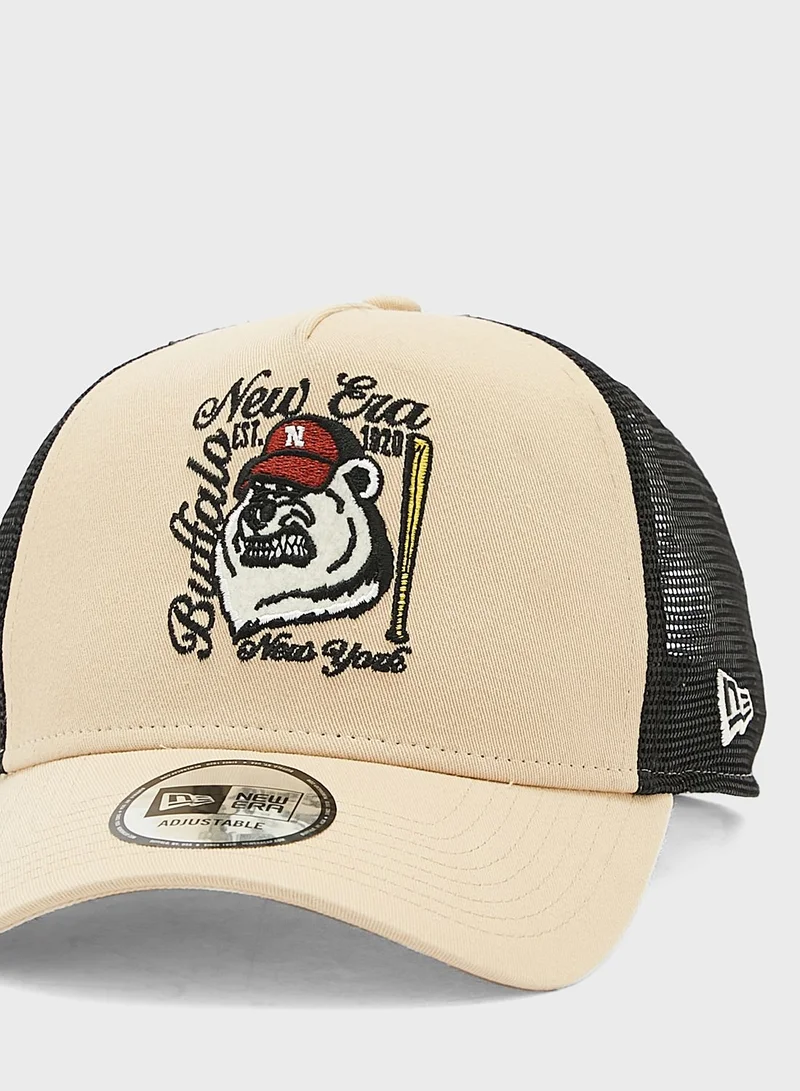 NEW ERA Heritage Trucker Cap