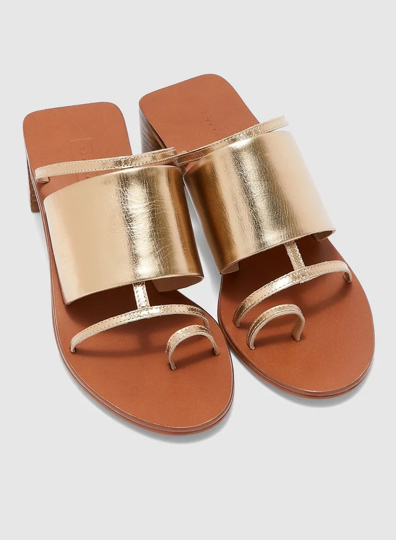 TOPSHOP Violet Mule Sandal - Gold