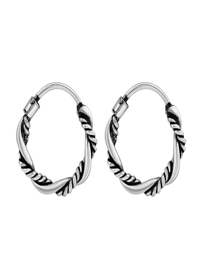 ايرافيدا أقراط حلقية من الفضة الإسترليني بتصميم حبل ملتوي ثنائي اللون مستوحى من بالي من إيرافيدا | أقراط حلقية من الفضة الإسترليني - Image 1