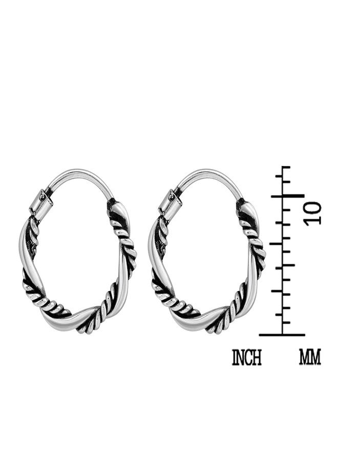 ايرافيدا أقراط حلقية من الفضة الإسترليني بتصميم حبل ملتوي ثنائي اللون مستوحى من بالي من إيرافيدا | أقراط حلقية من الفضة الإسترليني - Image 4