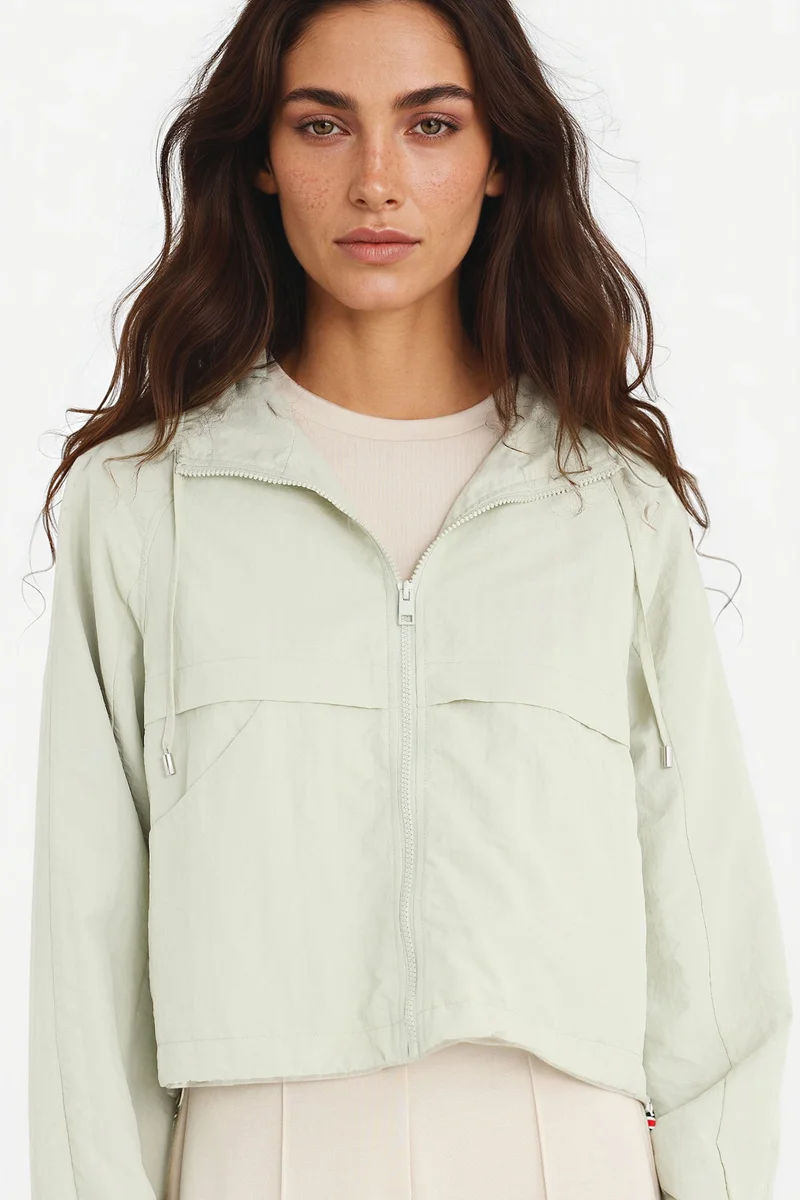 ديفاكتو Regular Fit Hooded Zippered Crop Raincoat