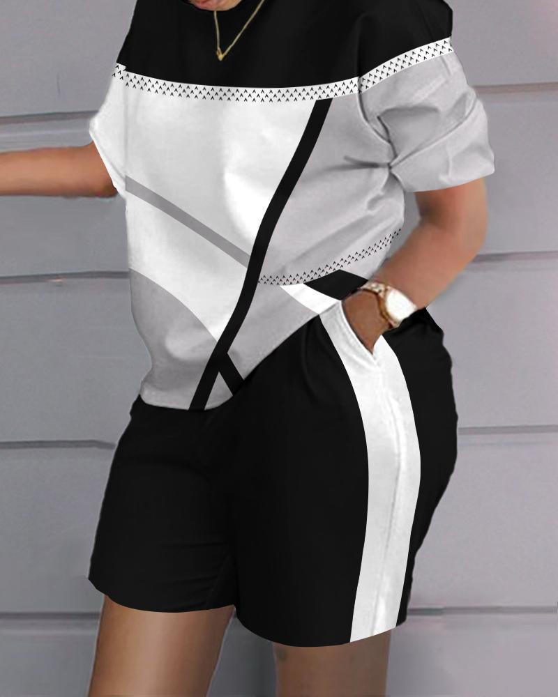 Hip-Hop Street Trendy Plus-Size Womens Casual Outfit black and white printing