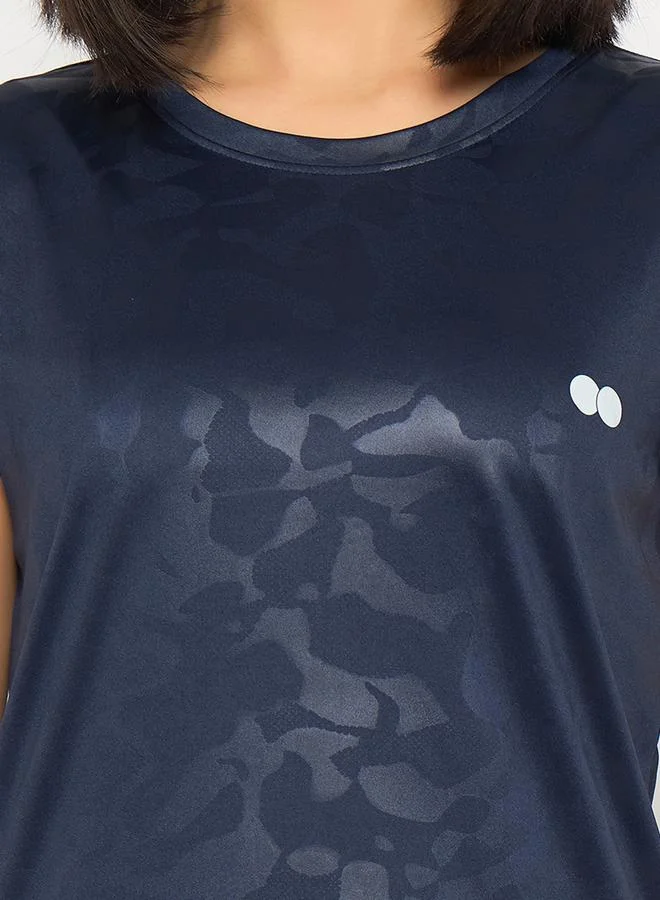 كلوفيا تيشيرت كحلي بقصة مريحة