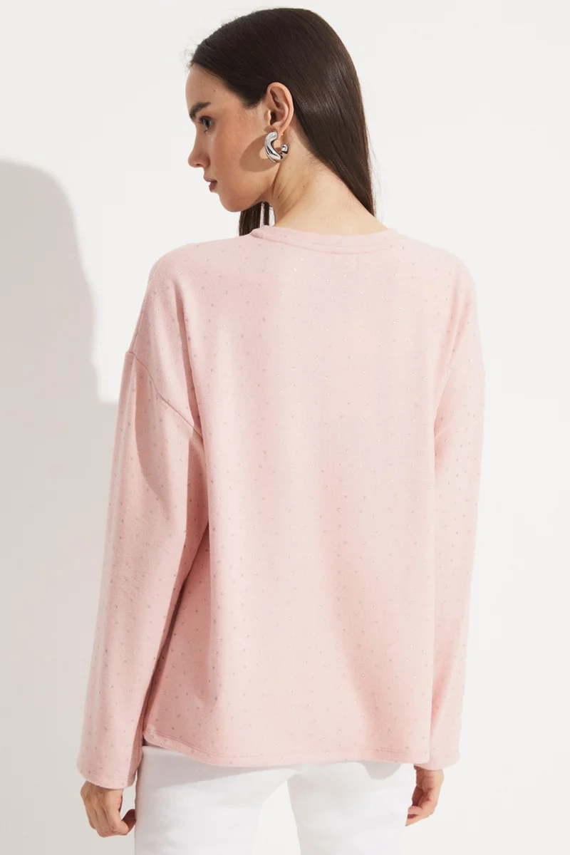 جون Women's Regular Fit Crew Neck Long Sleeve Glitter Detailed Knitted Blouse