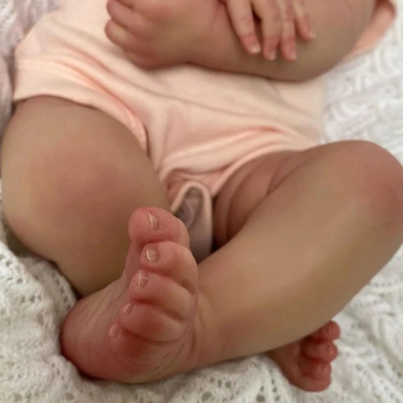 Reborn Doll 48 Cm With Blue Eyes & Hand-implanted Light Blond Short Hair - Glow In The Dark Realistic Design: High-quality Materials With Complete Accessory Set For Immersive Play Experience - Image 4