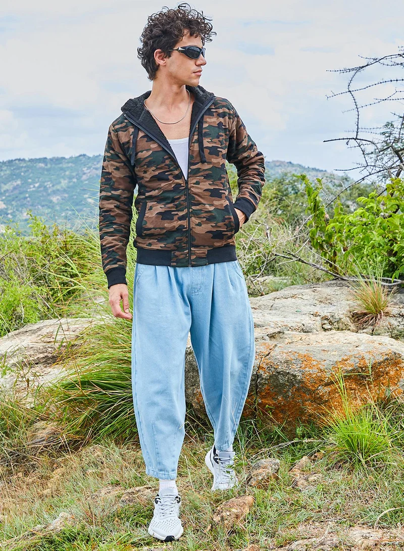 Campus Sutra Men's Forest Green Camouflage Hoodie With Insert Pocket