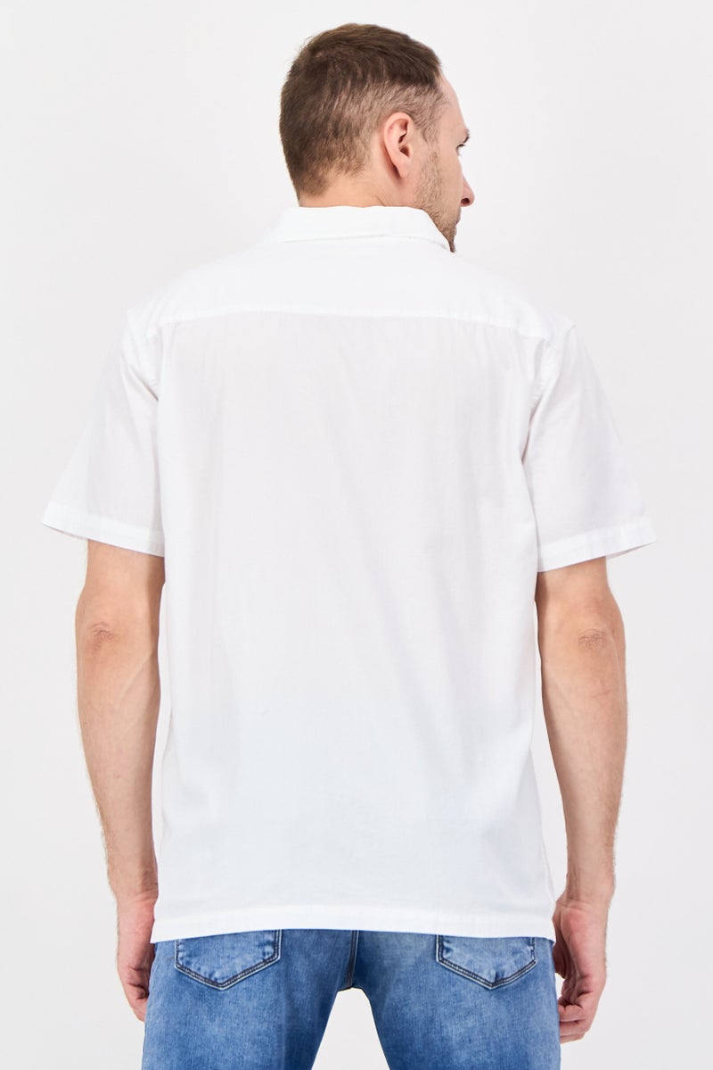 Aeropostale قميص رجالي عادي قصير الأكمام بتصميم بسيط، أبيض - Image 3