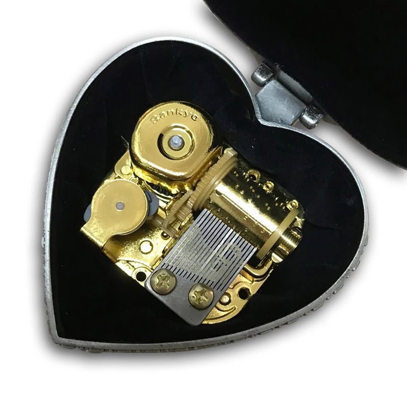 BinkeGG Tin Alloy Heart Shaped Wind up Music Box with Sankyo Musical Mechanism Tune: You are My Sunshine - Image 3