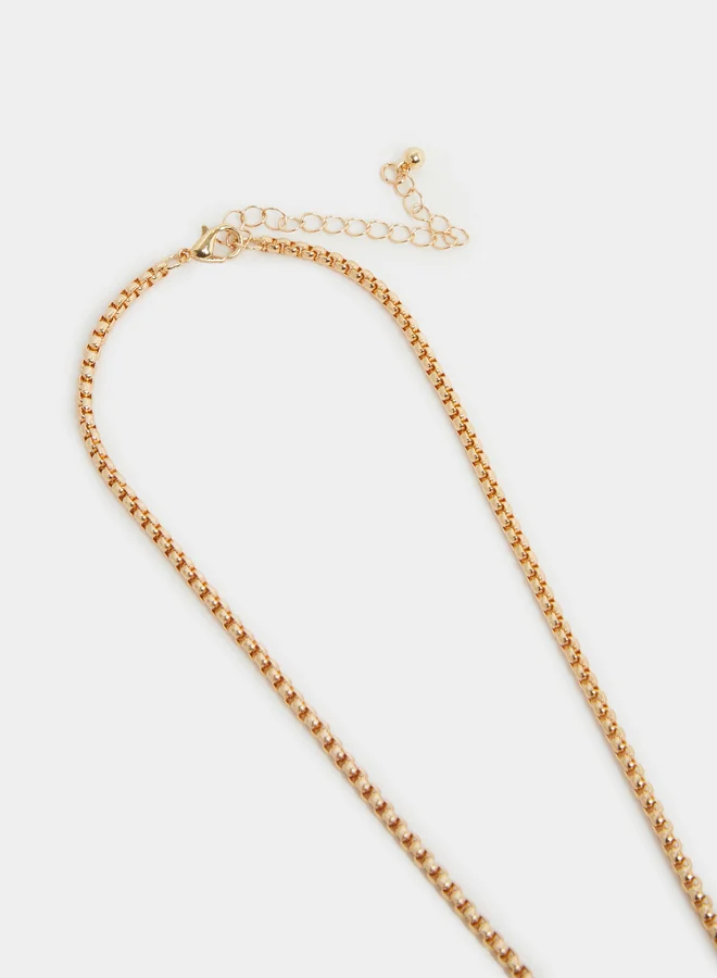 Styli Faux Pearl Detail Floral Pendant Necklace and Stud Earrings Set