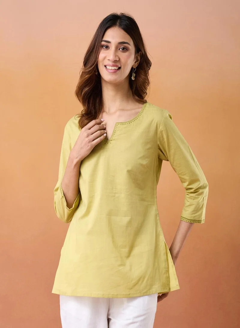 فاب انديا Green Cotton Slim Fit Embroidered Short Kurta