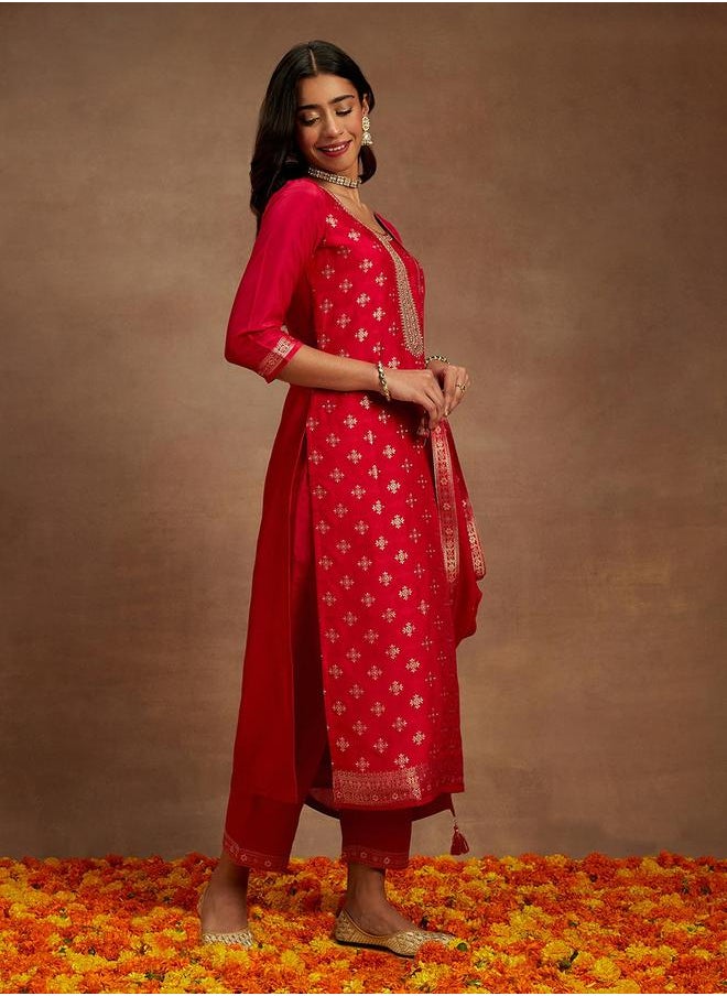 Libas Printed Straight Kurta and Solid Trouser with Dupatta Set by Styli  - Image 1